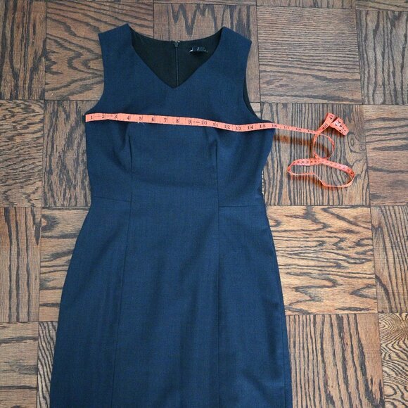 Theory Sleeveless Suiting Dress – Navy – Size 6 - Picture 8 of 14